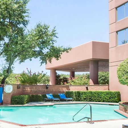 Sonesta Suites Dallas Park Central Esterno foto