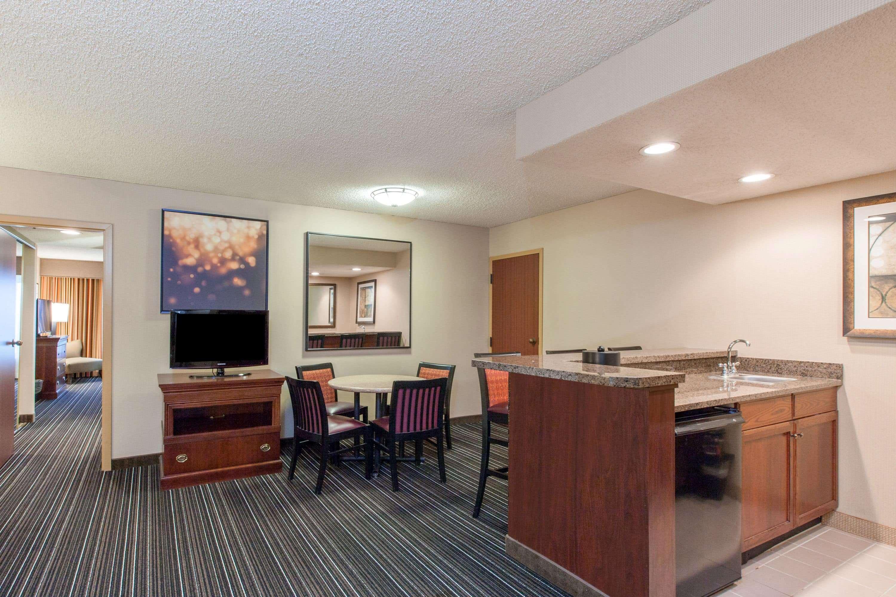 Sonesta Suites Dallas Park Central Esterno foto